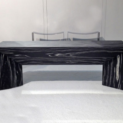 Treefrog Veneer 62016 Macassar Black and White Groove - bench